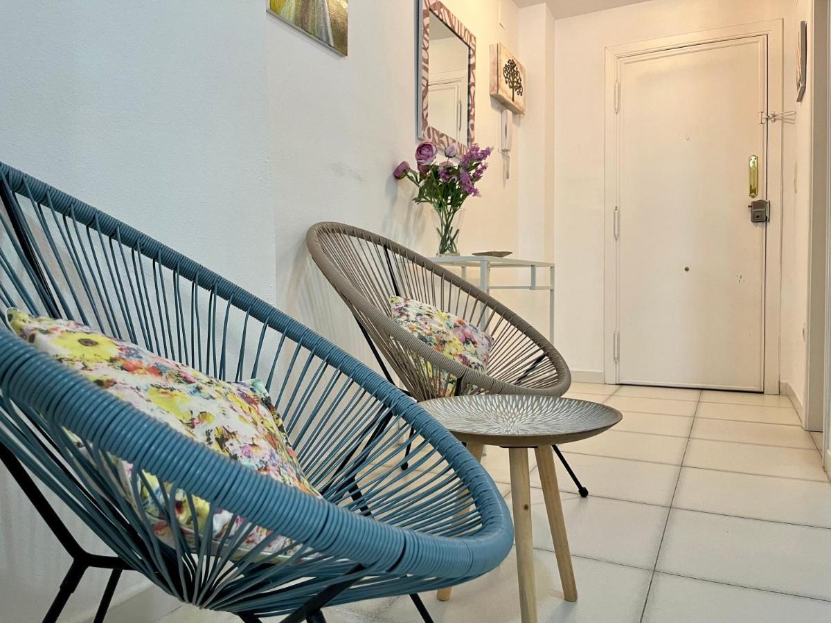 Apartment On The Beach With Parking And Pool Calpe Exteriér fotografie